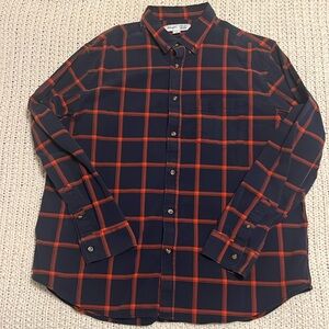 Old Navy button down shirt